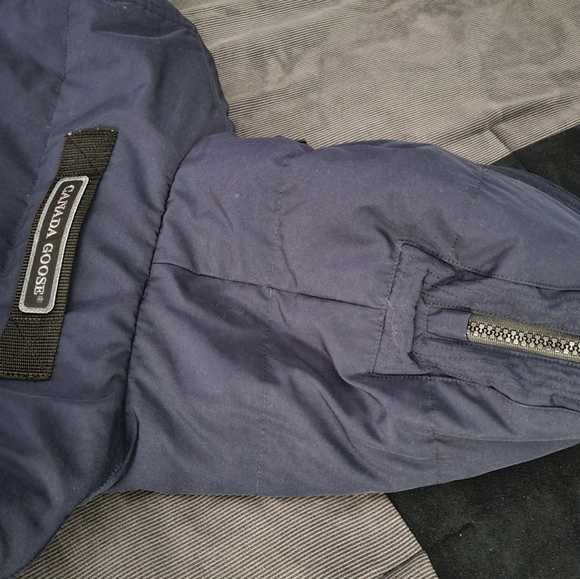 Canada goose black label - Picture 4 of 6